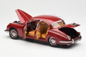 Daimler 250 V8 Červený Paragon 1:18 PA-98312 Kov – obrázek 5 z 8