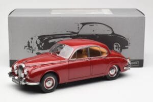 Daimler 250 V8 Červený Paragon 1:18 PA-98312 Kov – obrázek 8 z 8