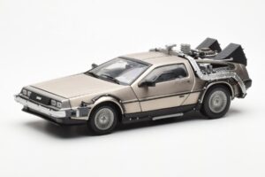 DeLorean DMC-12 Time Machine Back to the Future Stříbrný Sun Star 1:18