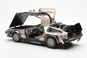 DeLorean DMC-12 Time Machine Back to the Future Stříbrný Sun Star 1:18 2711 Kov – obrázek 7 z 8
