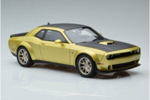 Dodge Challenger R/T Scat Pack Widebody 50. Výročí GT Spirit 1:18 GT411 Pryskyřice – obrázek 4 z 6