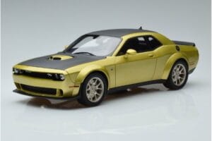 Dodge Challenger R/T Scat Pack Widebody 50. Výročí GT Spirit 1:18 GT411 Pryskyřice