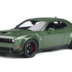 Dodge Challenger R/T SCAT Pack Widebody Zelený GT Spirit 1:18