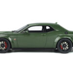 Dodge Challenger R/T SCAT Pack Widebody Zelený GT Spirit 1:18 - image 3 of 5