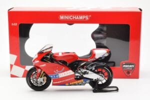 Ducati Desmosedici MotoGP Prova 2002 Minichamps 1:12 122020099 Kov – obrázek 4 z 4