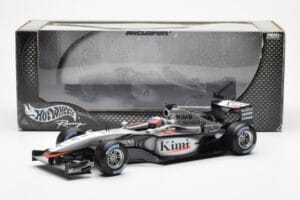 McLaren MP4/17D #6 K. Raikkonen F1 2003 Hot Wheels 1:18 B1650 Kov – obrázek 2 z 6