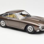 Ferrari 250 GT Lusso Hnědý Metalíza KK-Scale 1:18 181023 - image 4 of 6