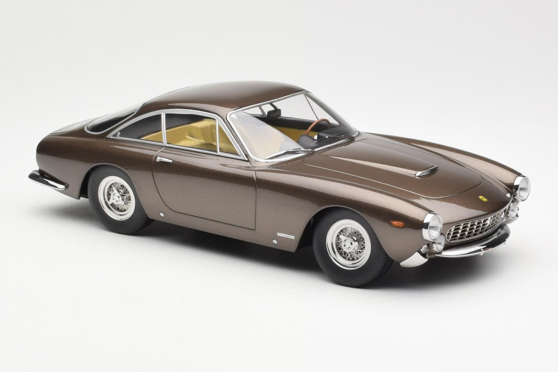 Ferrari 250 GT Lusso Hnědý Metalíza KK-Scale 1:18 181023 Kov – obrázek 4 z 6