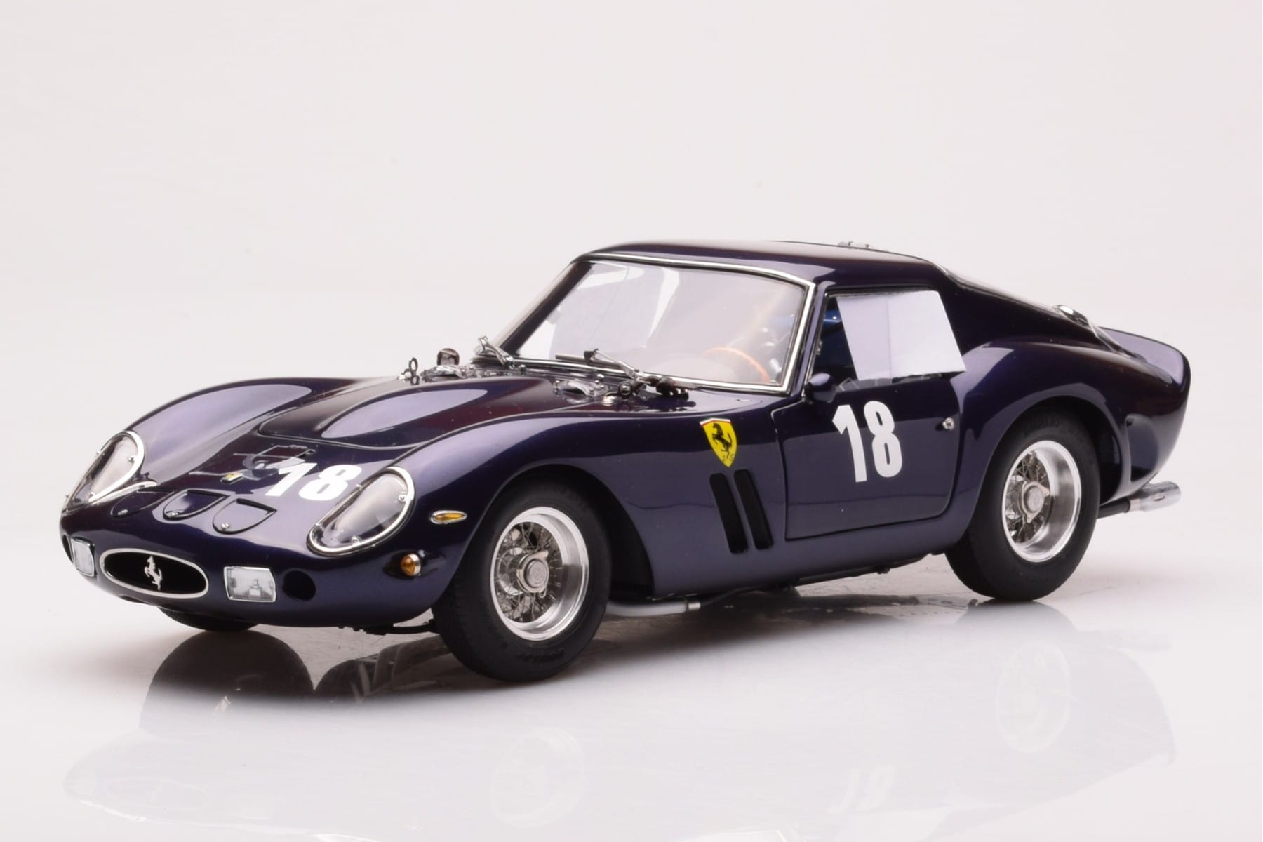 Ferrari 250 GTO Monterey Historic Races Laguna Seca 2004 CMC 1:18 M-255 Kov