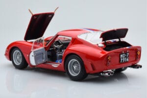 Ferrari 250 GTO #19 24 Hours of Le Mans 1962 Kyosho 1:18 08438A Kov – obrázek 5 z 10