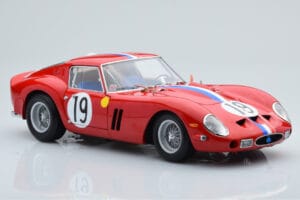 Ferrari 250 GTO #19 24 Hours of Le Mans 1962 Kyosho 1:18 08438A Kov – obrázek 6 z 10