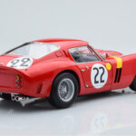 Ferrari 250 GTO #22 24 Hours of Le Mans 1962 Kyosho 1:18 - image 3 of 10