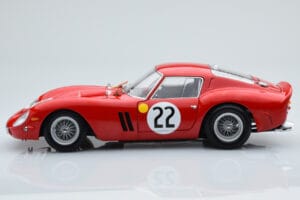 Ferrari 250 GTO #22 24 Hours of Le Mans 1962 Kyosho 1:18 08438B Kov – obrázek 4 z 10