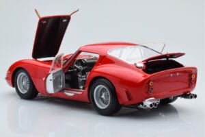 Ferrari 250 GTO #22 24 Hours of Le Mans 1962 Kyosho 1:18 08438B Kov – obrázek 5 z 10
