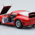Ferrari 250 GTO Červený Kyosho 1:18 - image 5 of 10