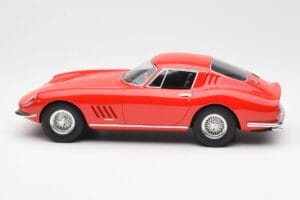 Ferrari 275 GTB Červený CMR 1:18 CMR033 Kov – obrázek 3 z 6