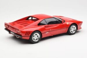 Ferrari 288 GTO Červený GT Spirit 1:18 GT288 Pryskyřice – obrázek 2 z 6