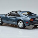 Ferrari 308 GTS Modrý Norev 1:18 - image 6 of 7