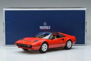 Ferrari 308 GTS Magnum P.I. Norev 1:18 187930 Kov – obrázek 6 z 6