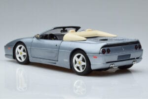Ferrari F355 Spider Hot Wheels 1:18 23907 Kov – obrázek 6 z 7
