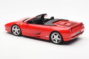 Ferrari F355 Spider Červený GT Spirit 1:18 GT453 Pryskyřice – obrázek 5 z 6