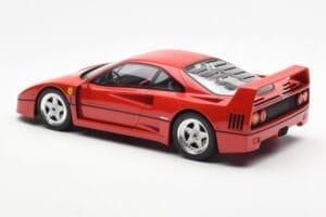 Ferrari F40 Červený GT Spirit 1:18 GT291 Pryskyřice – obrázek 3 z 5