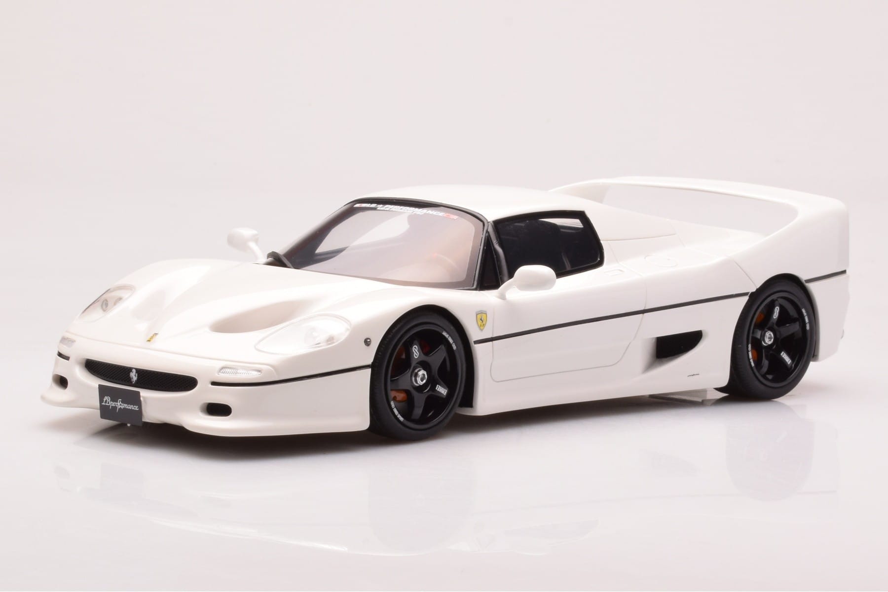 Ferrari F50 LBWK Liberty Walk Bílý GT Spirit 1:18 GT437 Pryskyřice