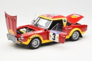 Fiat 124 Abarth #3 Barbasio / Sodano East African Safari Rally 1974 Sun Star 1:18 4952 Kov – obrázek 2 z 8