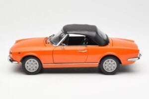 Fiat 124 BS Oranžový Sun Star 1:18 4906 Kov – obrázek 4 z 8