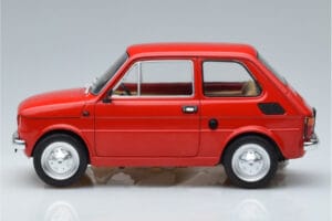 Fiat 126 Červený MCG 1:18 MCG18323 Kov – obrázek 3 z 6