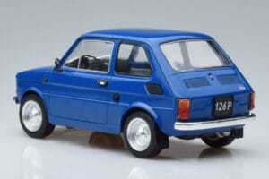 Fiat 126P Modrý MCG 1:18 MCG18324 Kov – obrázek 5 z 6