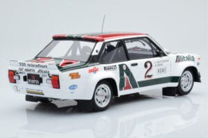 Fiat 131 Abarth Alitalia #2 W. Röhrl / C. Geistdörfer Rally Monte Carlo 1978 Kyosho 1:18 08376G Kov – obrázek 3 z 10