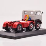 Fiat 690 T1 Bílý IXO 1:43 - image 2 of 4