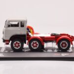 Fiat 690 T1 Bílý IXO 1:43