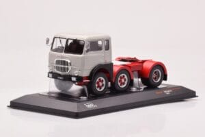 Fiat 690 T1 Bílý IXO 1:43 TR176 Kov – obrázek 3 z 4