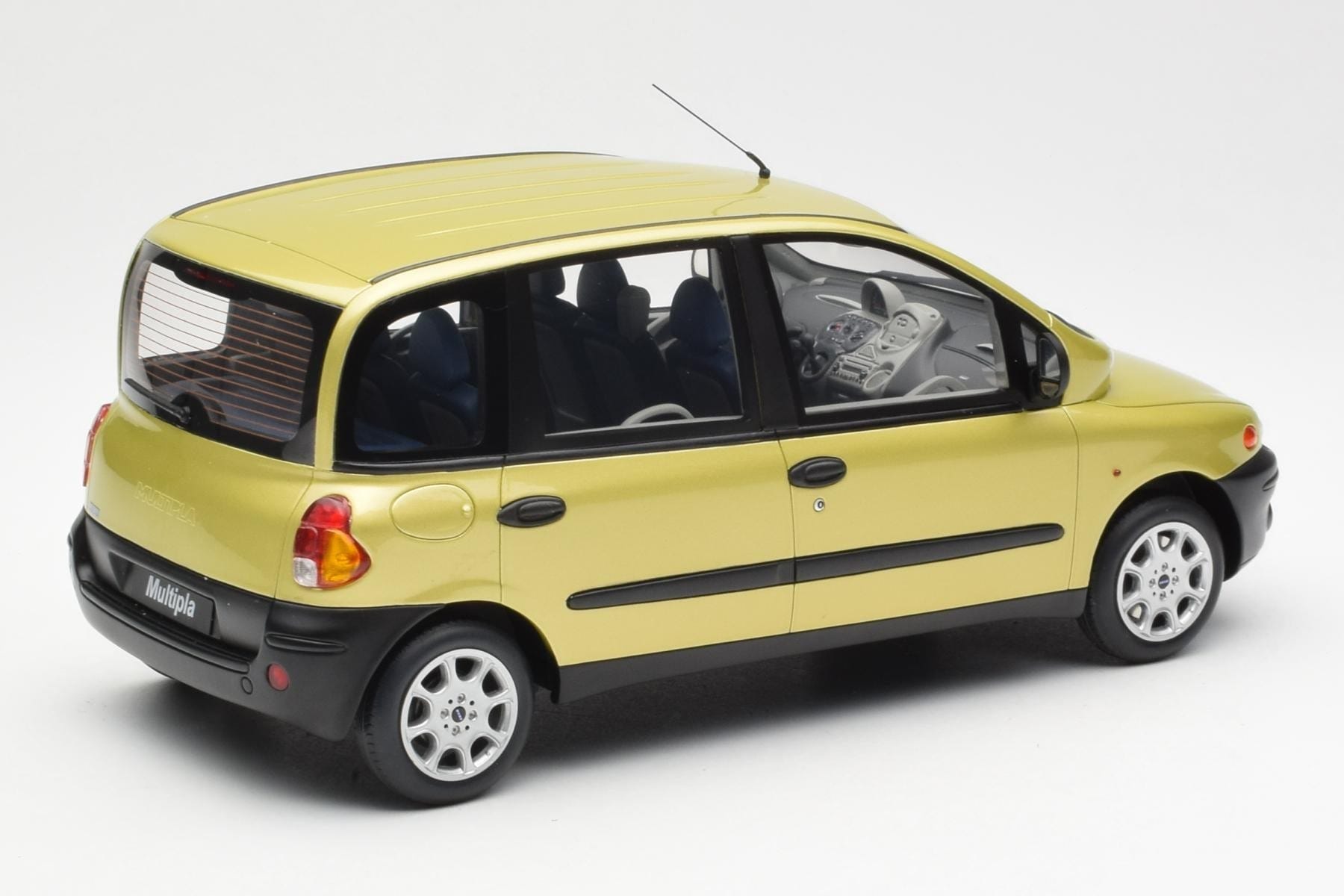 Fiat Multipla Žlutý Otto 1:18 OT1047 Pryskyřice – obrázek 2 z 6