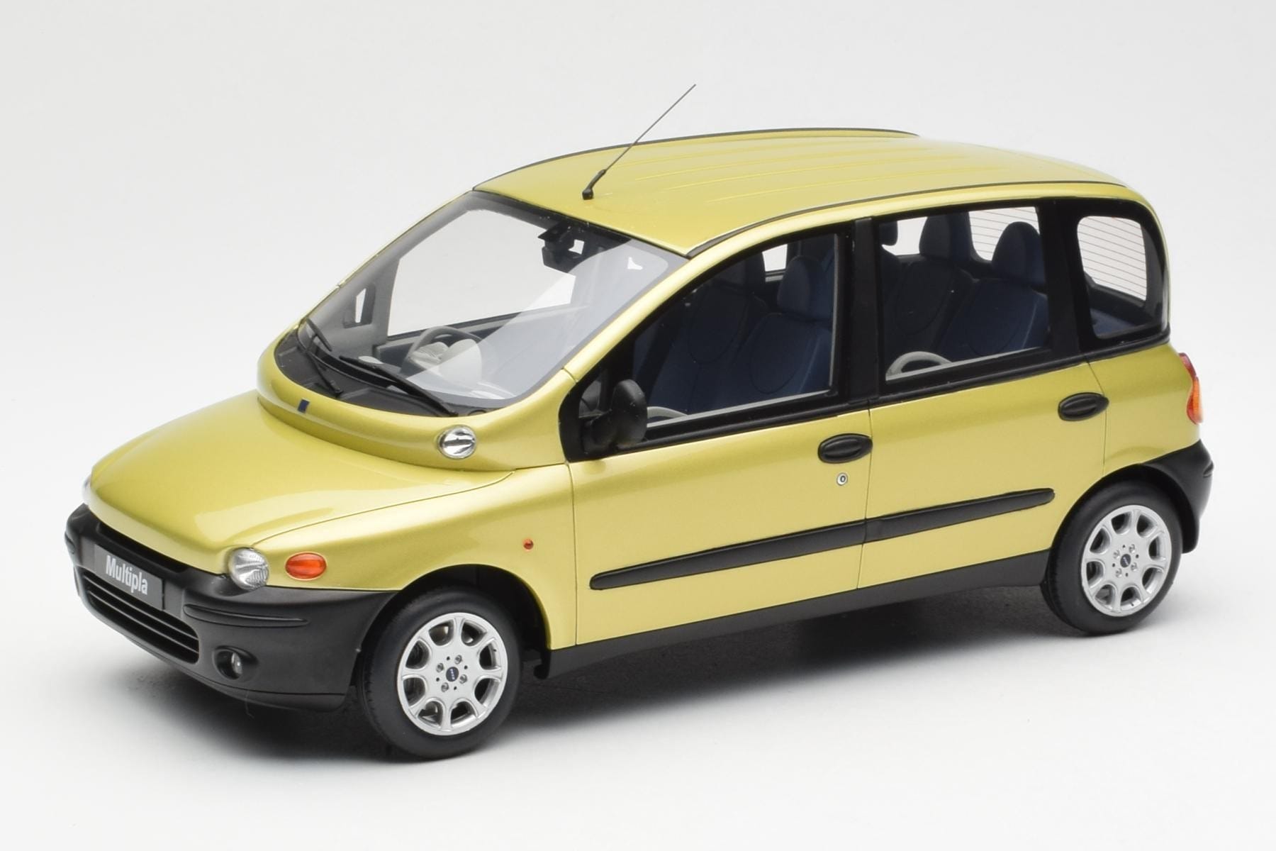Fiat Multipla Žlutý Otto 1:18 OT1047 Pryskyřice