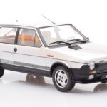 Fiat Ritmo TC 125 Abarth Stříbrný MCG 1:18 - image 4 of 6