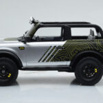 Ford Bronco RTR Iconic Stříbrný GT Spirit 1:18 - image 3 of 6