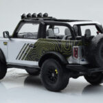 Ford Bronco RTR Iconic Stříbrný GT Spirit 1:18 - image 5 of 6