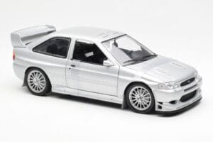 Ford Escort RS Cosworth Silniční Verze Stříbrný UT Models 1:18 22706 Kov – obrázek 6 z 6