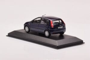Ford Fusion Modrý Minichamps 1:43 403082205 Kov – obrázek 3 z 4