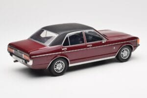 Ford Granada Mk1 Metalická Tmavě Červená Matná Černá MCG 1:18 MCG18393 Kov – obrázek 2 z 6