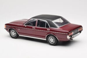 Ford Granada Mk1 Metalická Tmavě Červená Matná Černá MCG 1:18 MCG18393 Kov – obrázek 5 z 6
