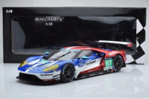 Ford GT Chip Ganassi Racing UK #67 M. Franchitti / A. Priaulx / H. Tincknell 24 Hours of Le Mans 2016 Minichamps 1:18 1551686 – obrázek 6 z 6