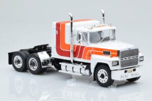Ford LTL 9000 Bílý Červený Oranžový IXO 1:43 TR094 Kov – obrázek 3 z 5