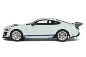 Ford Mustang Shelby GT500 S550 Dragon Snake Bílý GT Spirit 1:18 GT306 Pryskyřice – obrázek 3 z 5