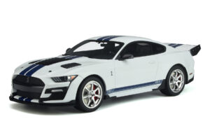 Ford Mustang Shelby GT500 S550 Dragon Snake Bílý GT Spirit 1:18