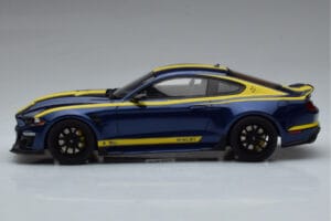 Ford Mustang S550 Shelby Super Snake Modrý GT Spirit 1:18 GT871 Pryskyřice – obrázek 3 z 6