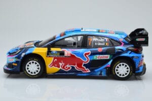 Ford Puma Rally1 WRC #7 P-L. Loubet / N. Gilsoul Rally Sweden 2023 IXO 1:18 18RMC154B Kov – obrázek 3 z 6